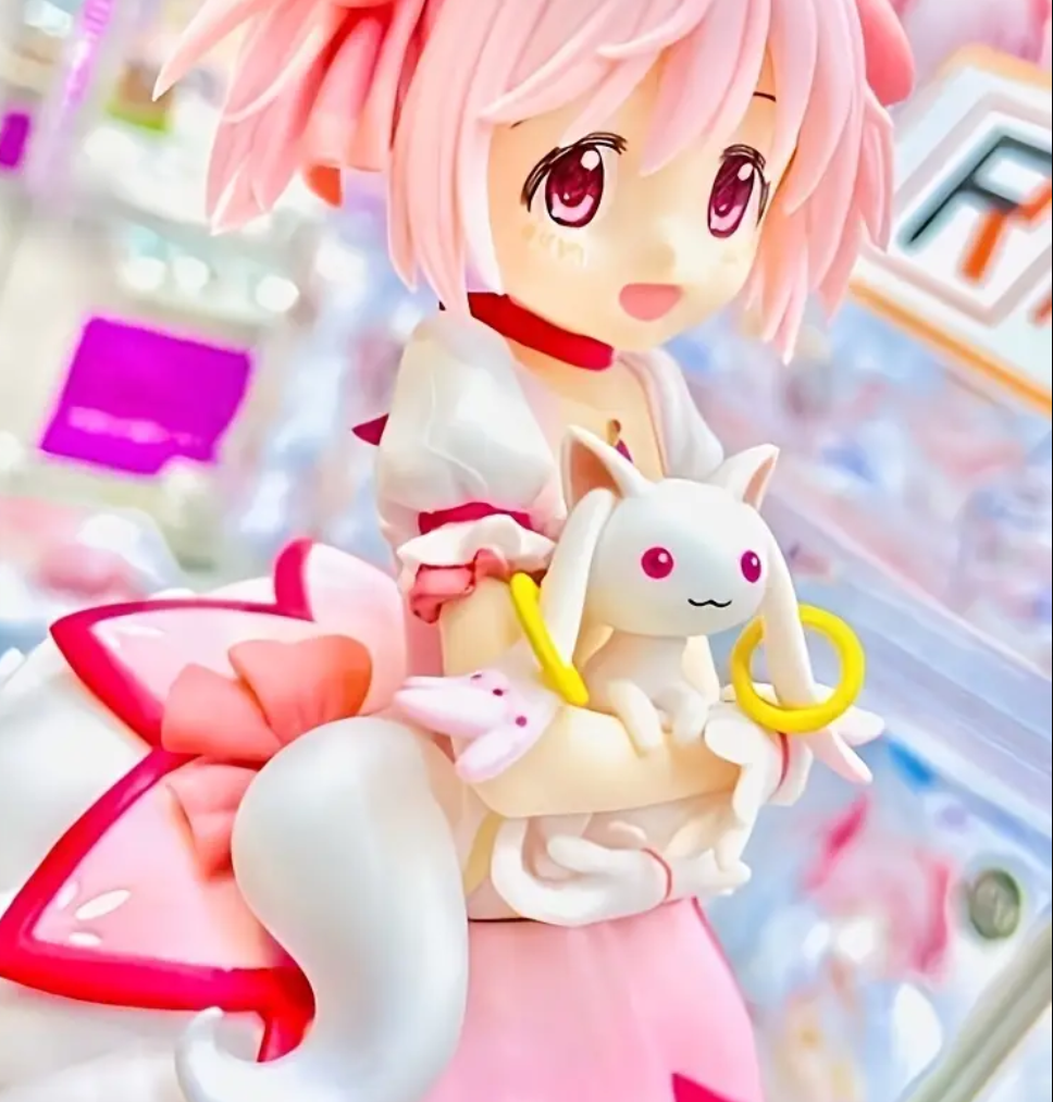 Madoka Kaname Action Figure